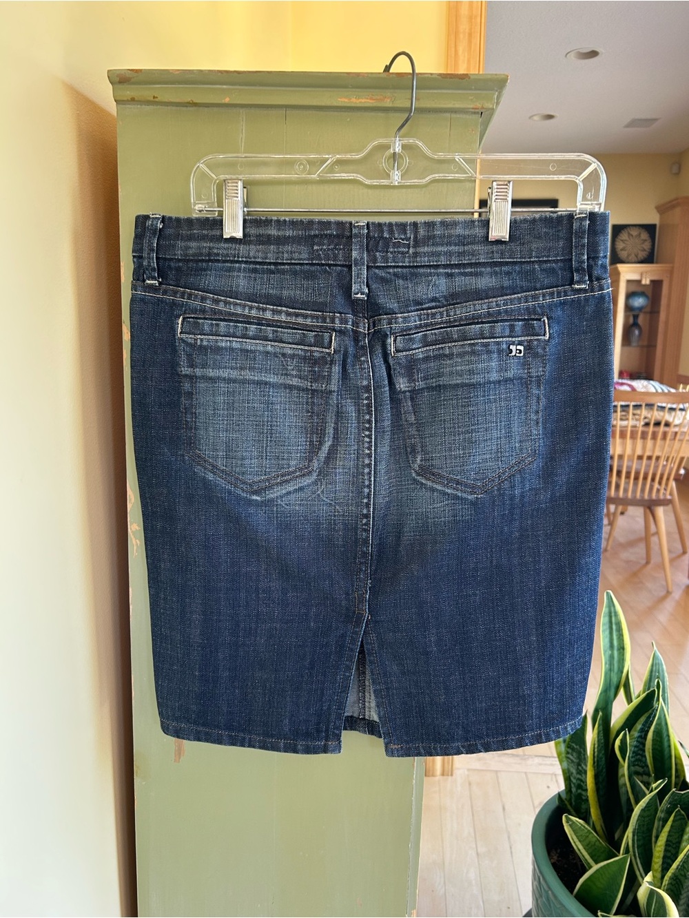 Joe's Jeans Ella Trouser Denim Pencil Skirt in Dark Wash Size 28 - Picture 2 of 14